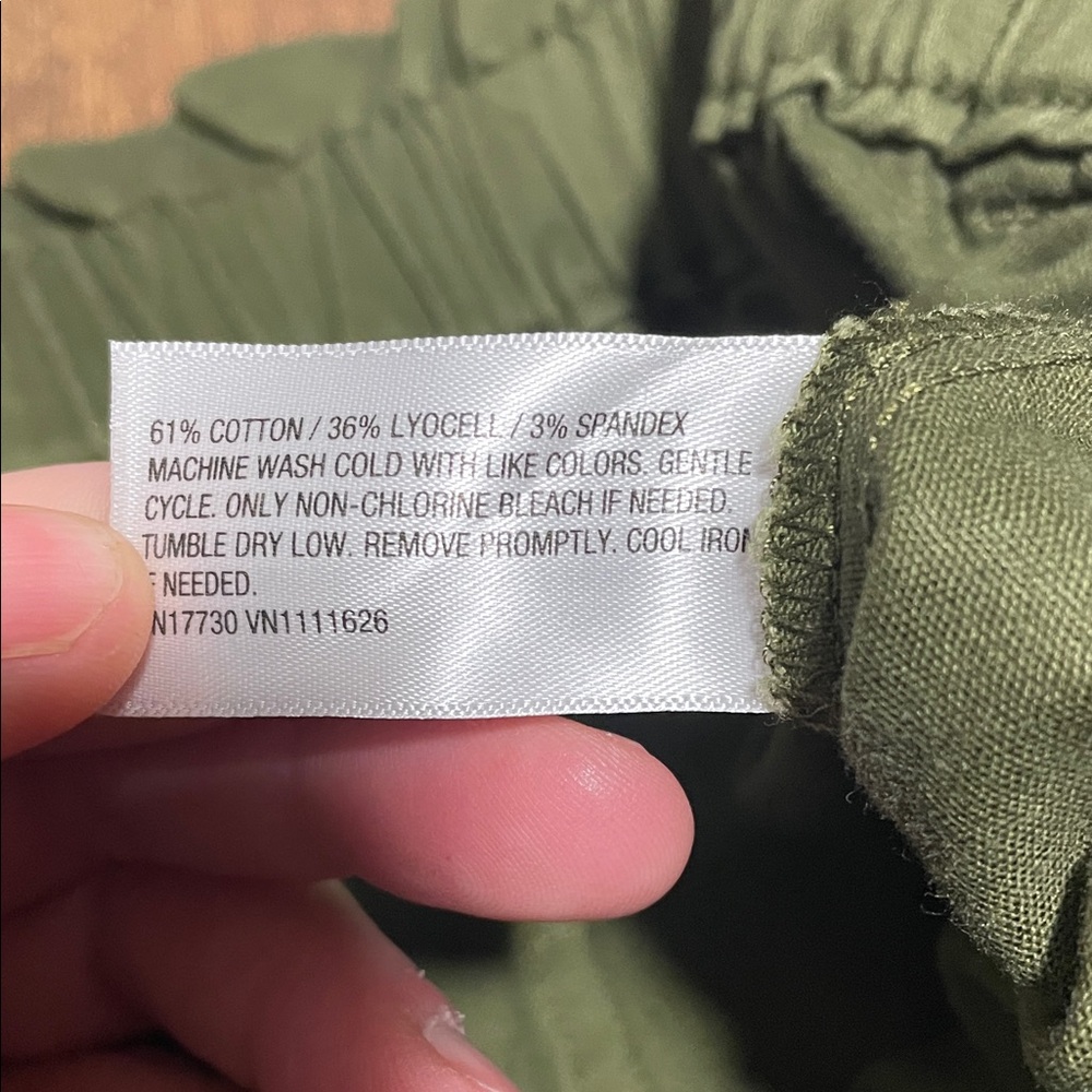Ava & Viv Olive Green Pants, NWT - Picture 6 of 6